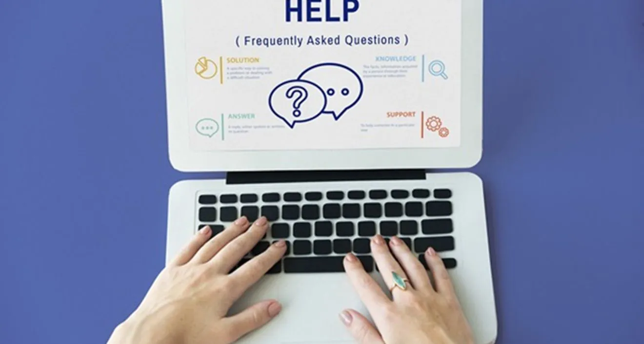 Non hai ancora le FAQ sul tuo sito? Ecco perché sono importanti (anche per SEO e GEO)