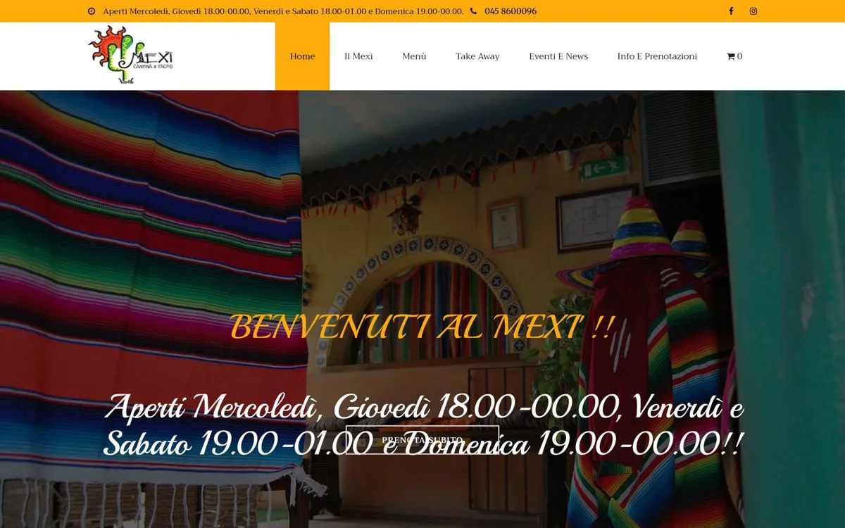 La home del sito Mexi: la sala del ristorante messicano con gli orari di apertura